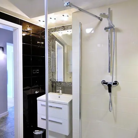 Luxury Marina * كولوبرزيغ