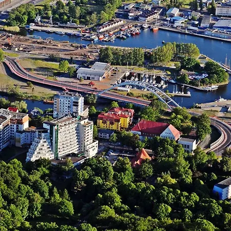 Luxury Marina Kolobřeh
