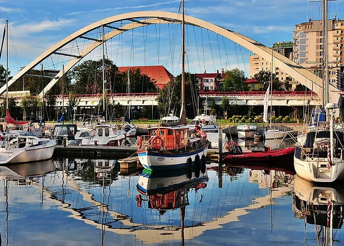 Luxury Marina Apartment